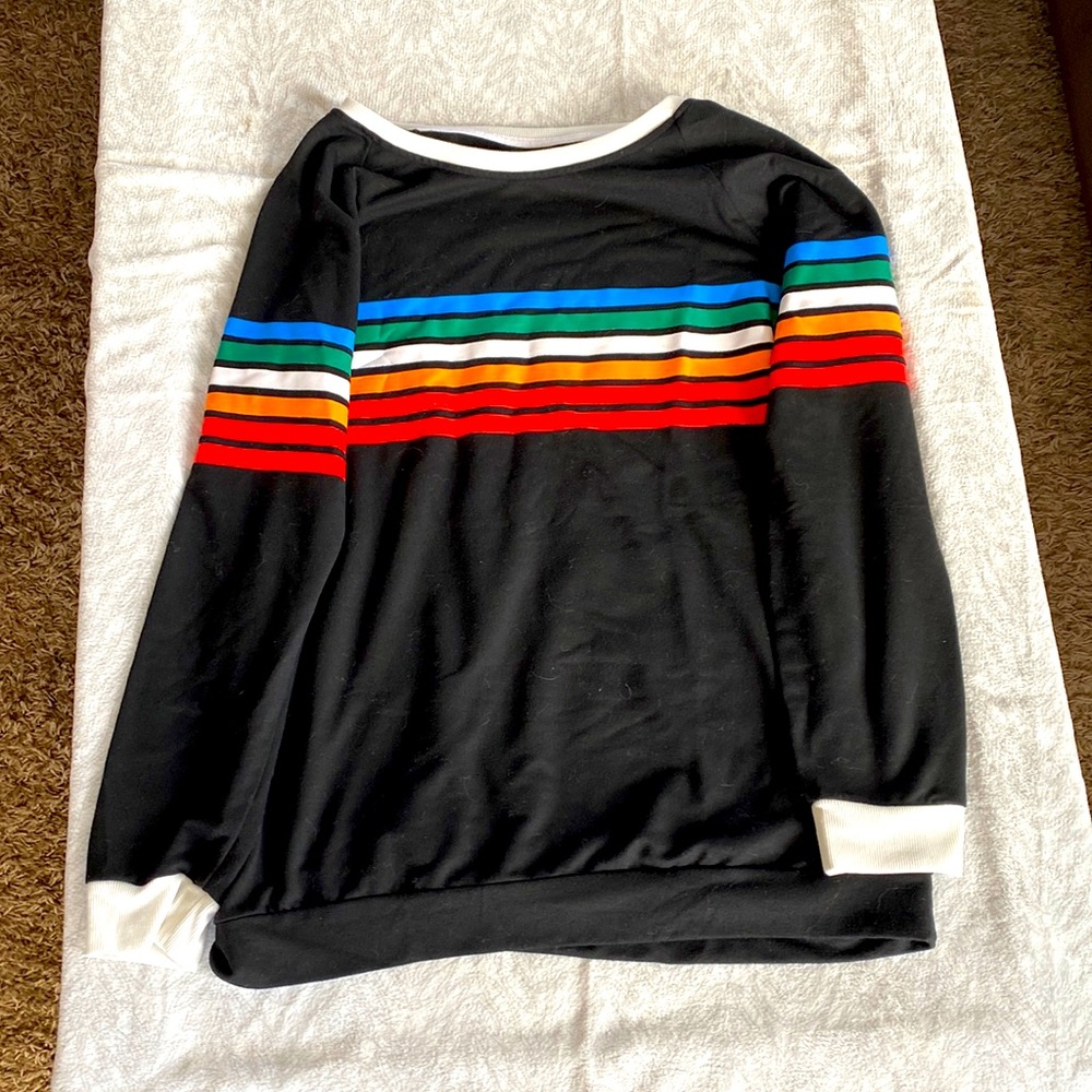 Charming Charlie’s Rainbow 🌈 Shirt